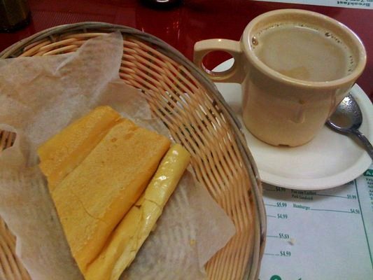 cuban-coffee-and-bread