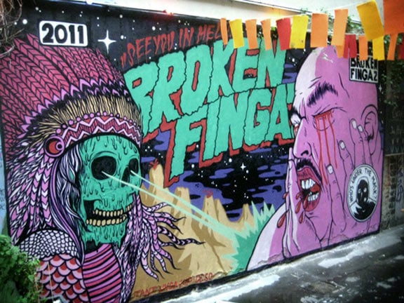 broken-fingaz-crew-street-art-1b
