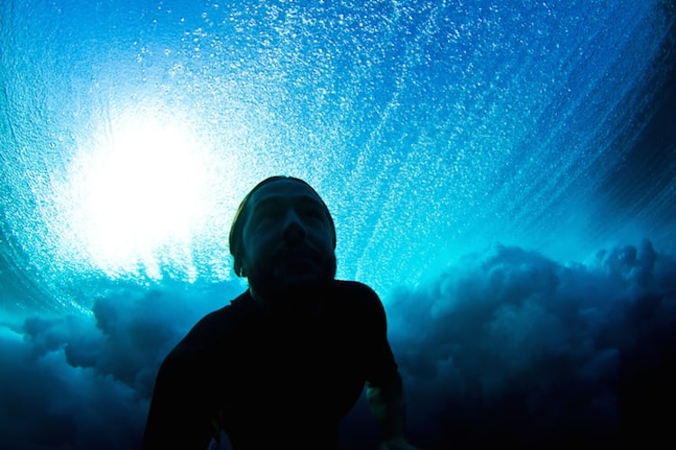 the_thrill_of_surfing_captured_in_breathtaking_photos_by_ryan_struck_2014_05