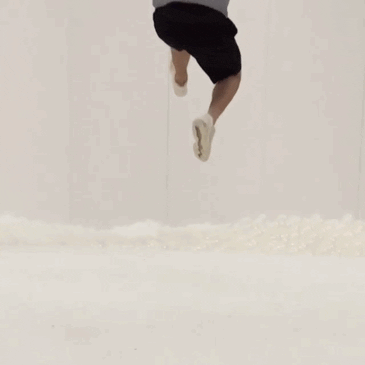 indoor-ball-pit-bubble-ocean-the-beach-snarkitecture-national-building-museum-gif-2