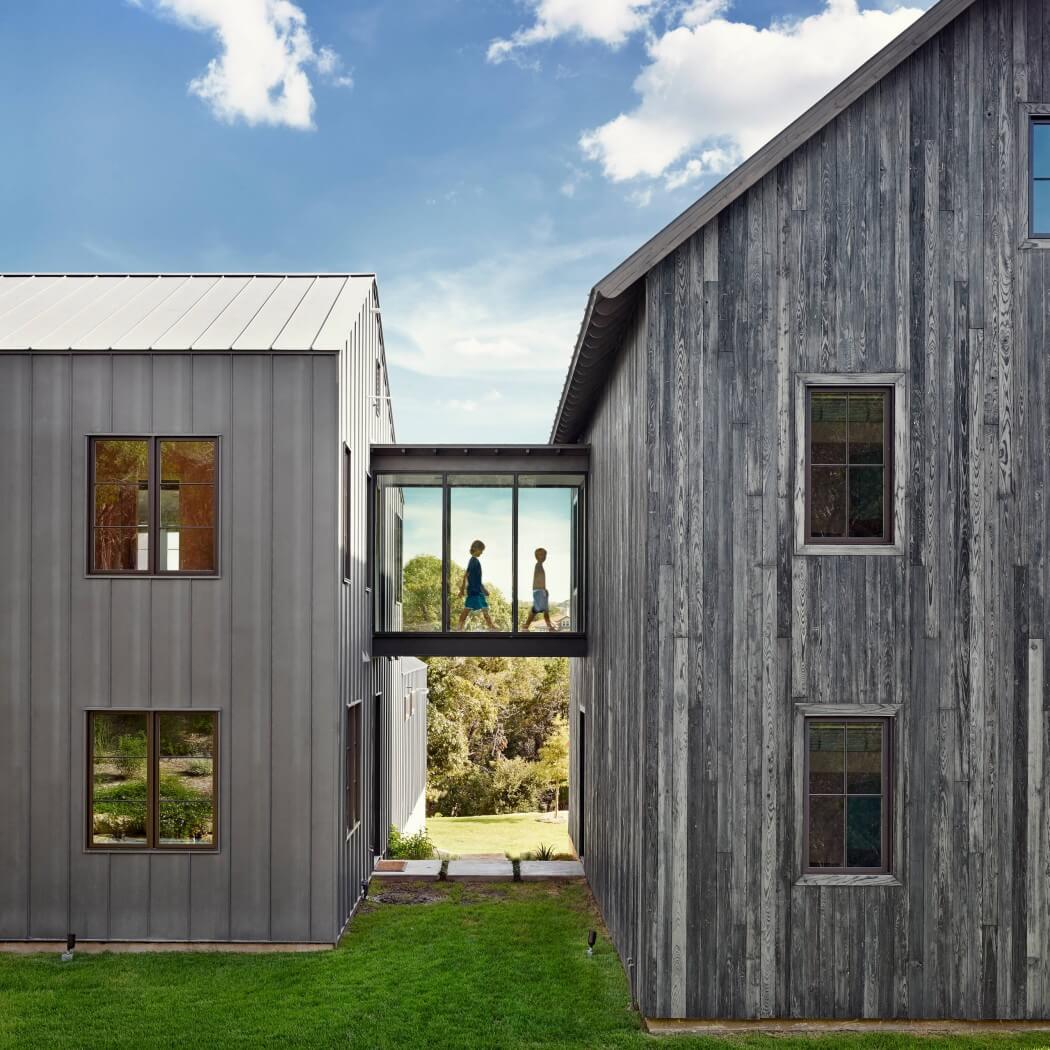 003-farmhouse-shiflet-group-architects-1050x1050