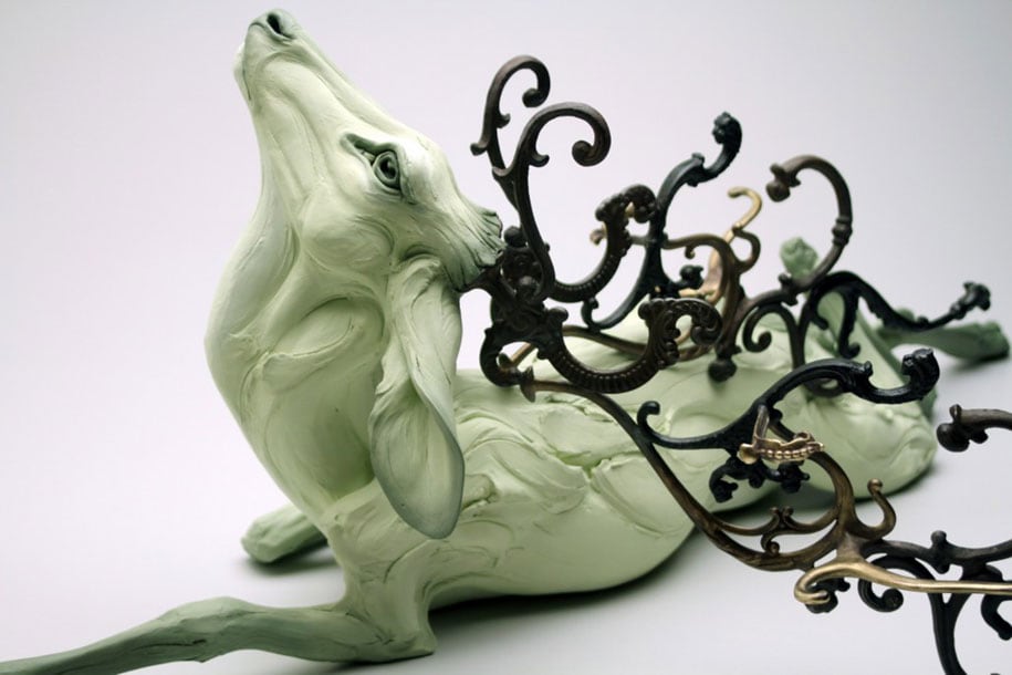 terrible-animal-sculptures-expressing-human-psychology-beth-cavener-stichter-4