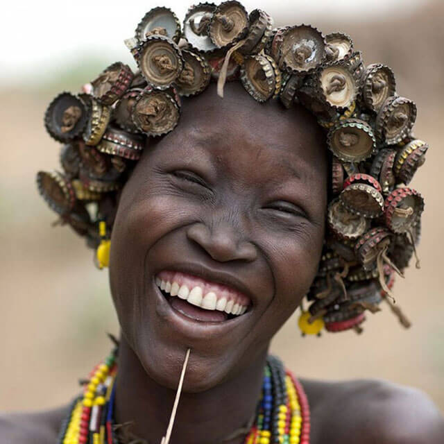 daasanach-tribe-recycled-headwear-eric-lafforgue-ethiopia-coverimage