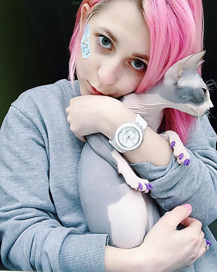 aliya-askarova-tattoo-cat-fy-6
